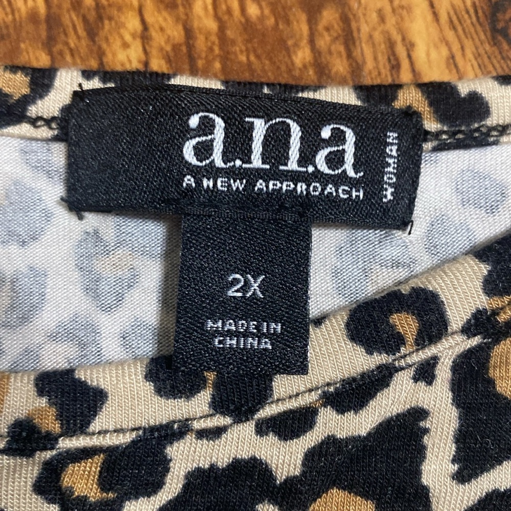 a.n.a Leopard Print Woman’s Tank Top - Picture 2 of 4